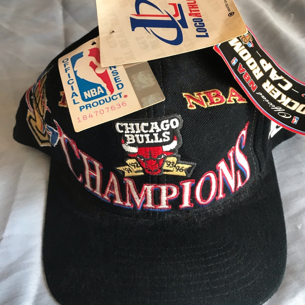 Chicago Bulls 1997 Championship Hat with tags.